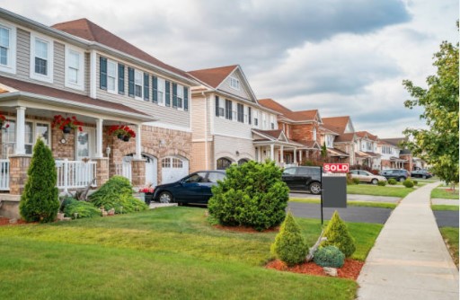Commercial Real Estate For Sale Newtonbrook