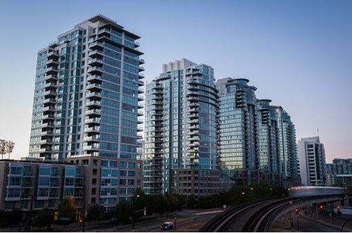 Condos For Sale Kensington-Chinatown